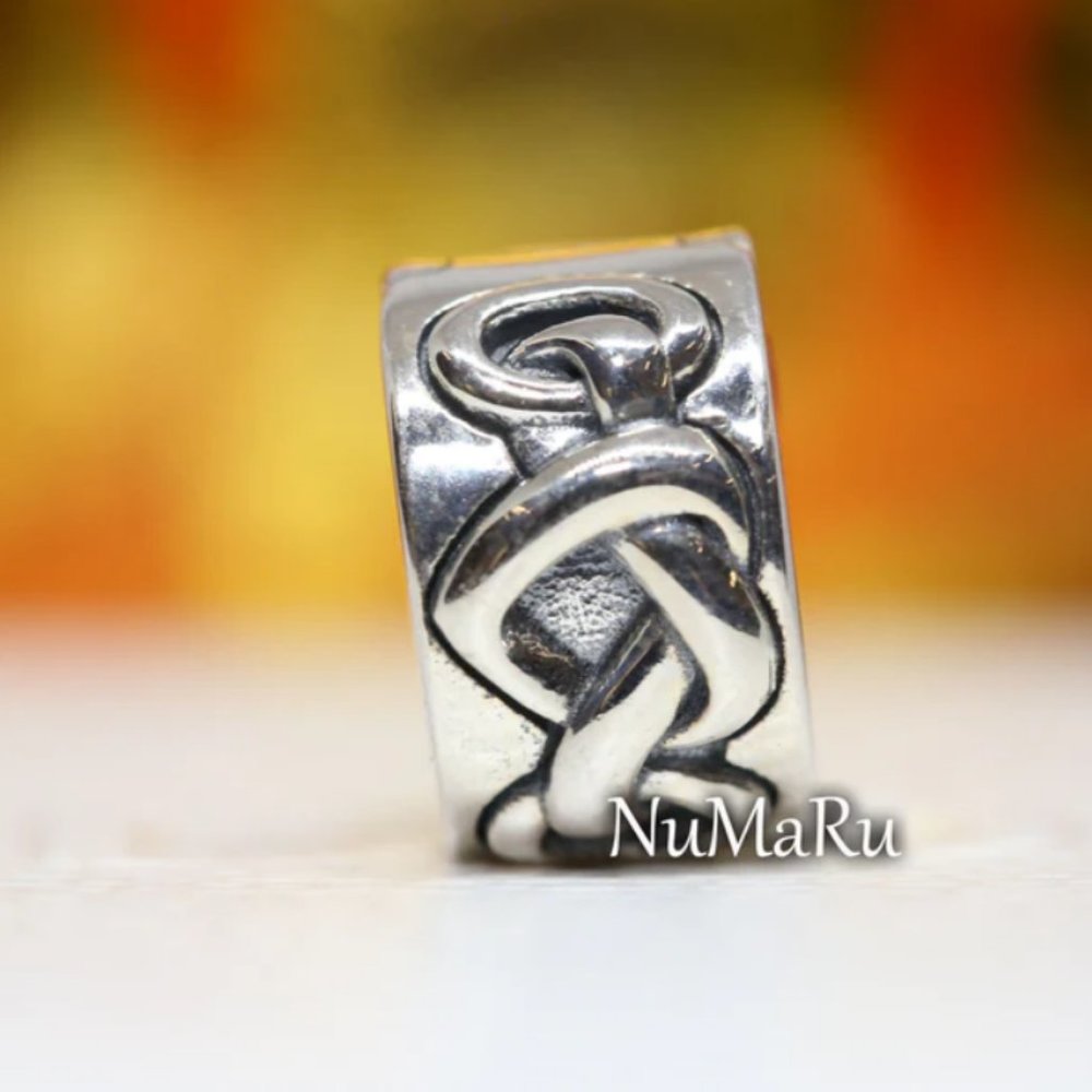 PANDORA Knotted Hearts Clip Charm 798035
